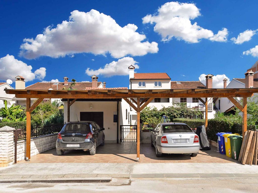 Ferienwohnung mit Terrasse