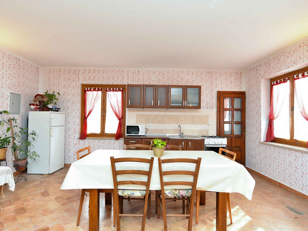 Ferienwohnung mit Garten und Grill