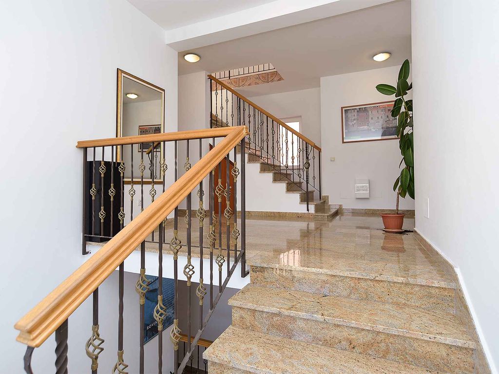 Ferienwohnung mit Balkon und Grill