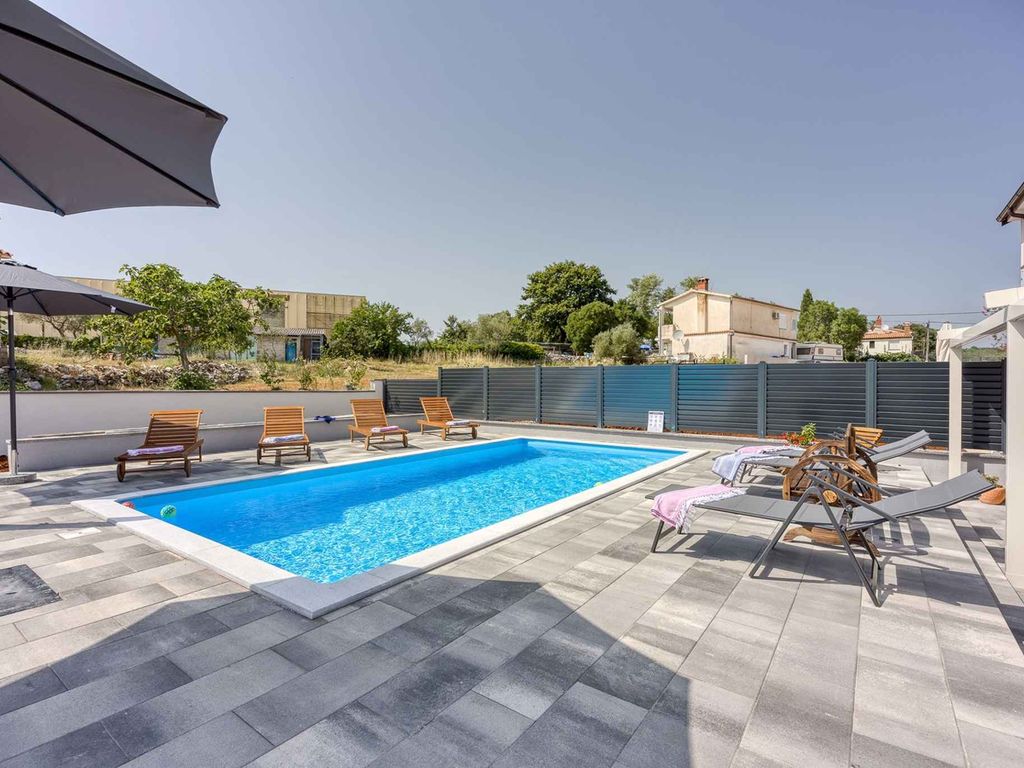 Villa mit privatem Pool, 4 Schlafzimmer