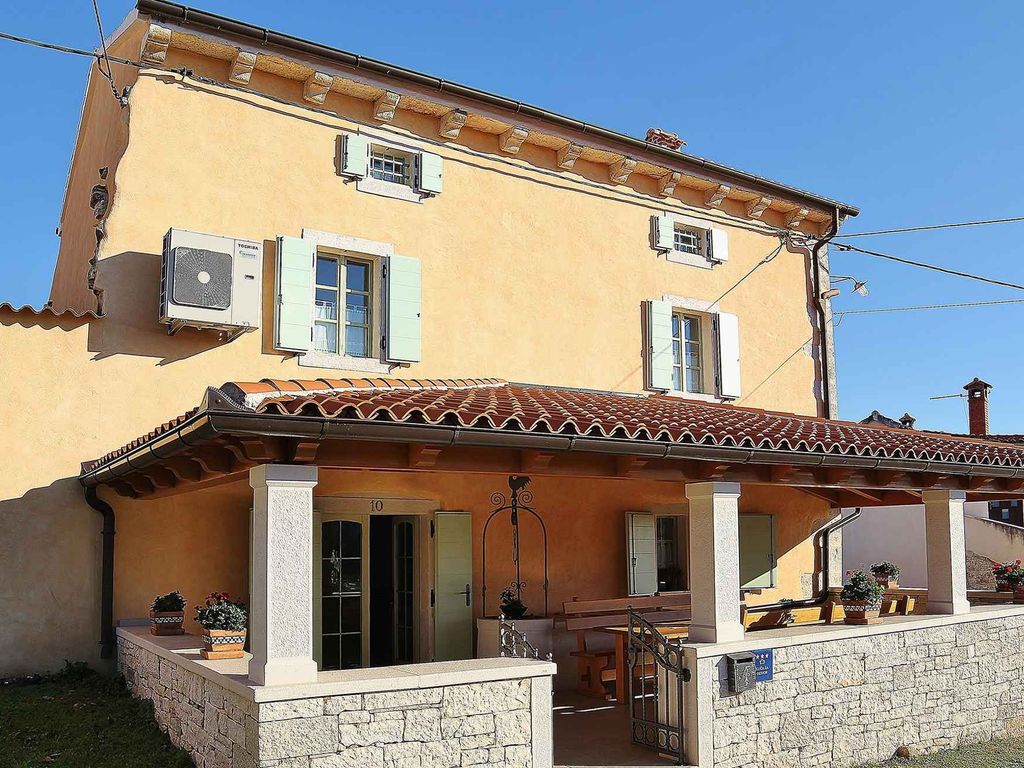 Villa mit Pool