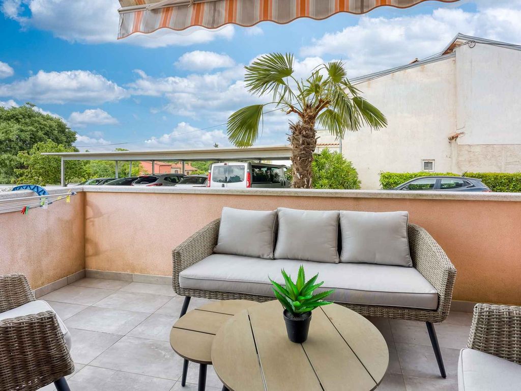 Ferienwohnung mit Balkon und Klimaanlage