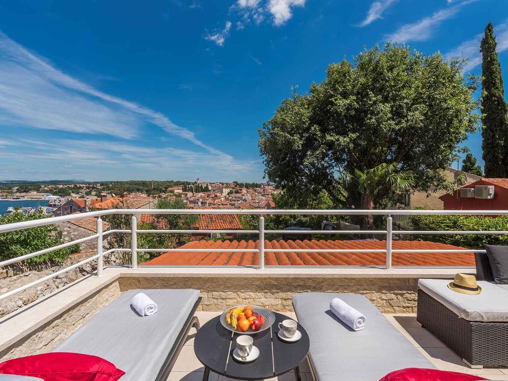Villa mit Meerblick im Zentrum von - Rovinj