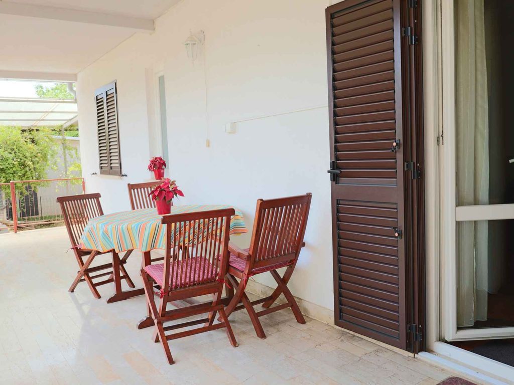 Ferienwohnung mit Balkon und Klimaanlage