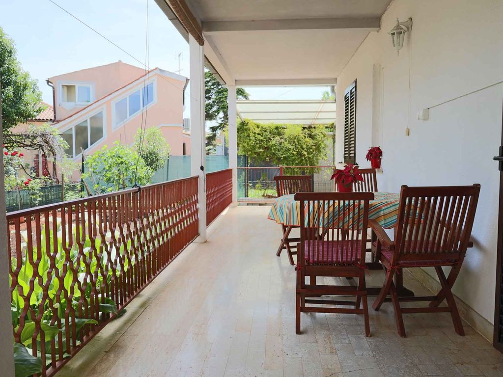 Ferienwohnung mit Balkon und Klimaanlage