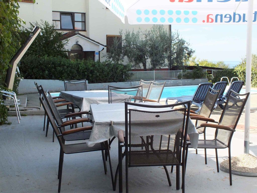 Ferienwohnung mit Außenpool