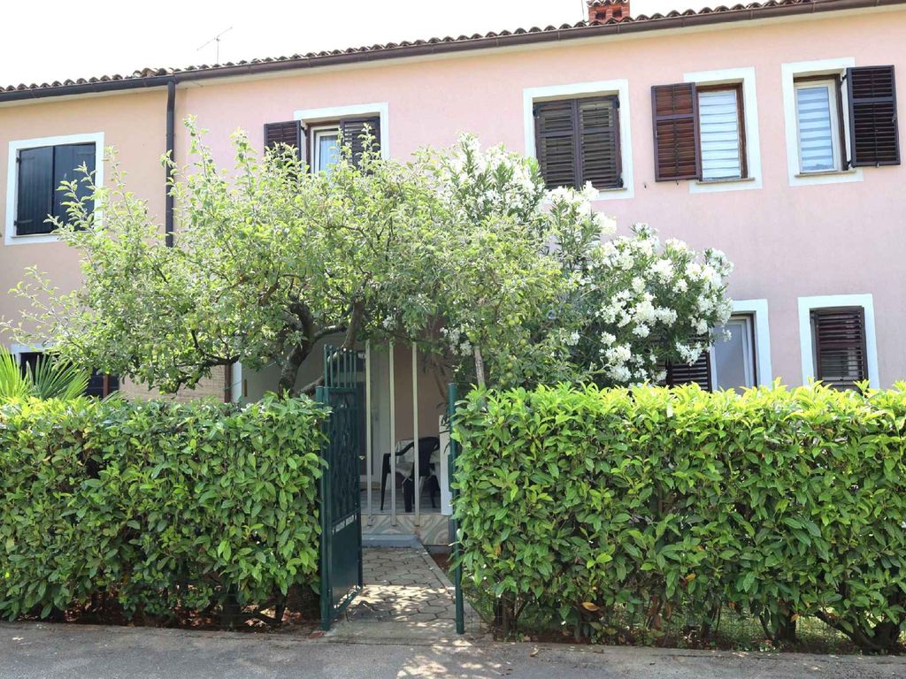 Ferienwohnung mit Klimaanlage und Terrasse
