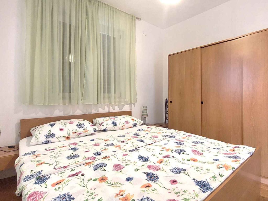Ferienwohnung mit Klimaanlage und Grill