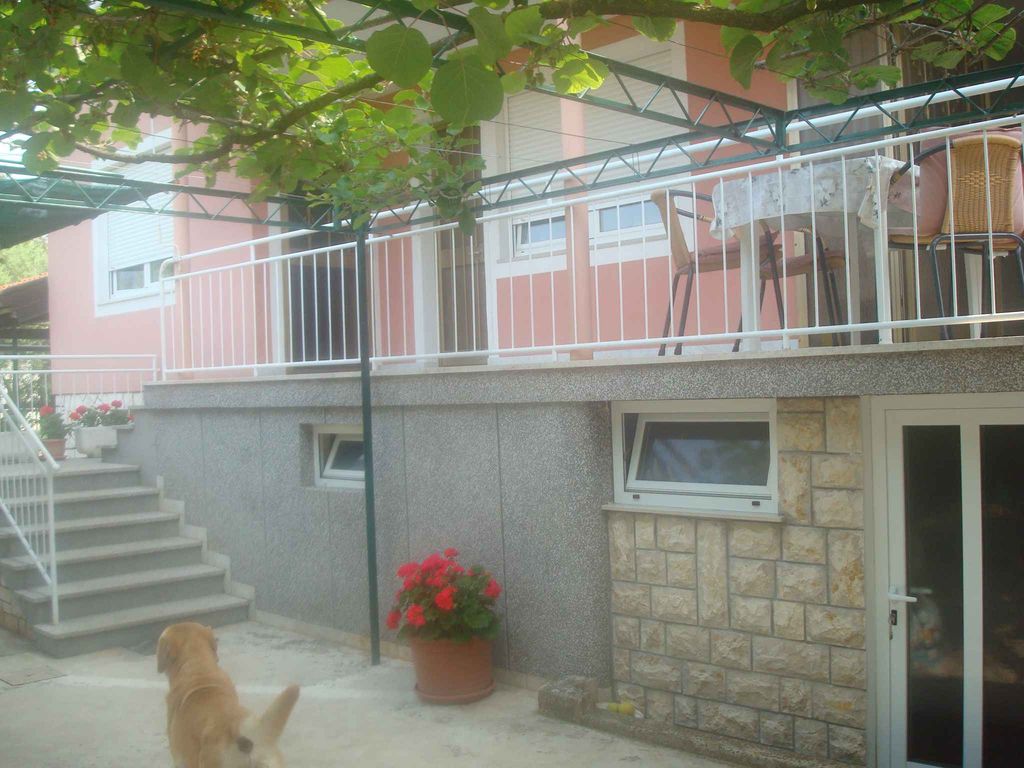 Ferienwohnung mit Terrasse