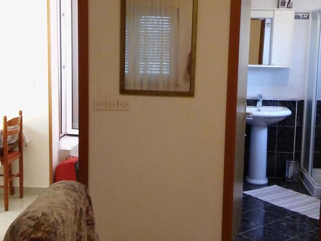 Ferienwohnung mit Terrasse und Klimaanage