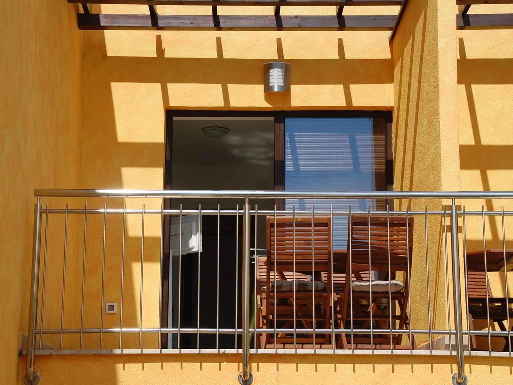 Ferienwohnung mit Balkon und Klimaanlage