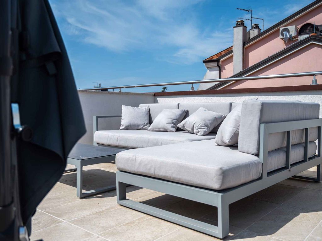 Ferienwohnung mit Dachterrasse und Whirlpool