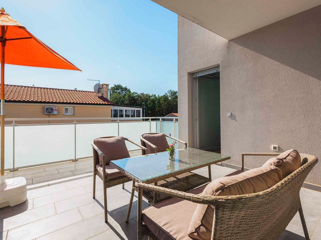 Studio mit Terrasse und Klimaanlage