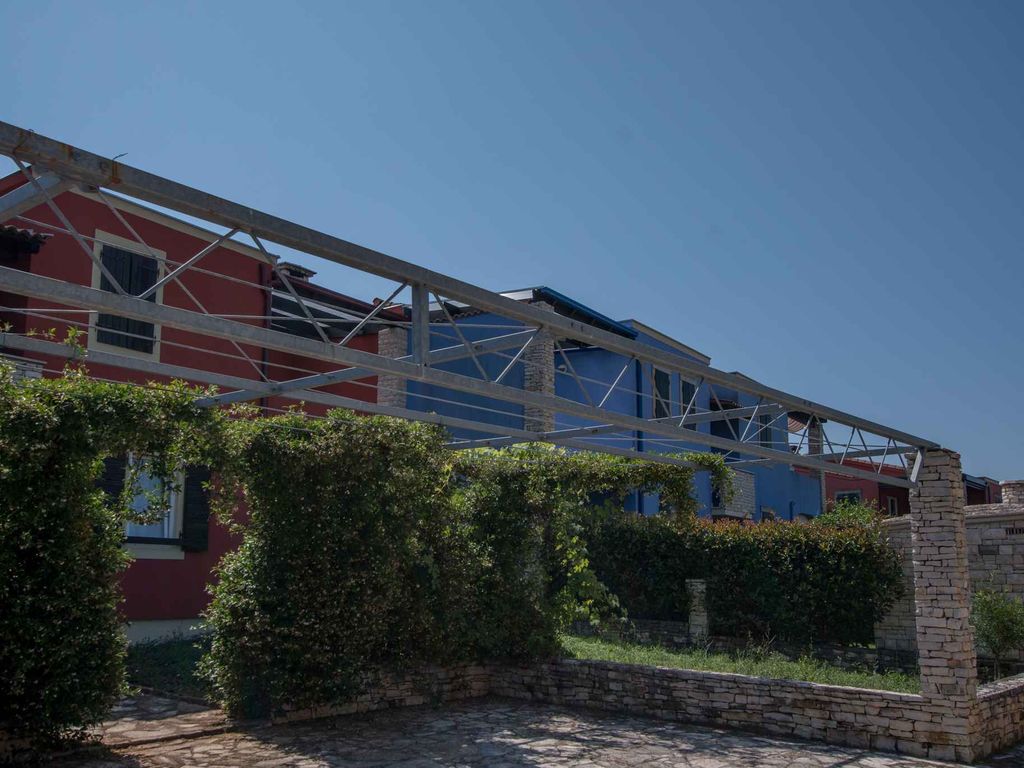 Ferienwohnung mit Balkon und Klimaanlage