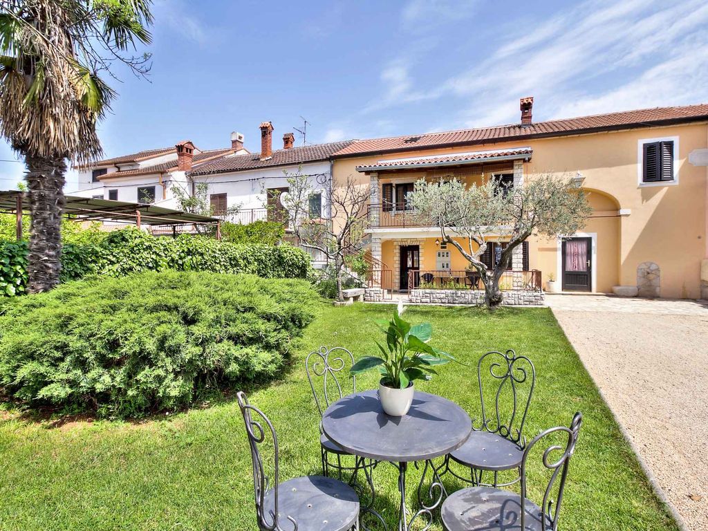 Ferienwohnung mit Klimaanlage und Carport