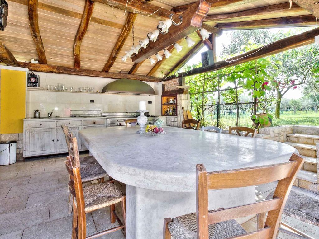 Ferienwohnung mit Terrasse und Klimaanlage