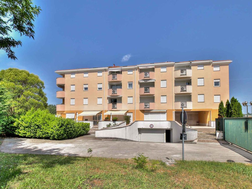Ferienwohnung mit Balkon und Klimaanlage