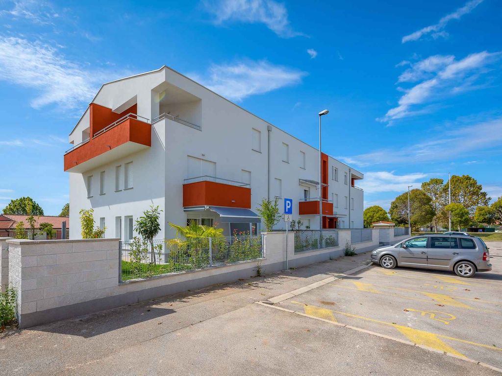 Ferienwohnung mit Terrasse und Klimaanlage