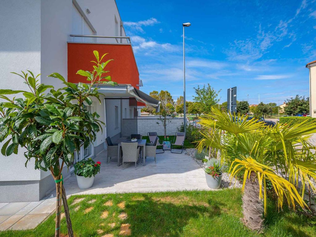 Ferienwohnung mit Terrasse und Klimaanlage