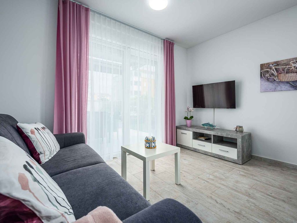 Ferienwohnung mit Terrasse und Klimaanlage