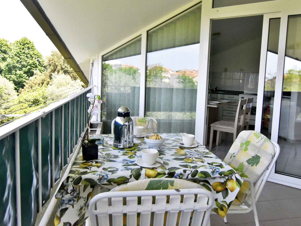 Ferienwohnung mit Balkon und Klimaanlage