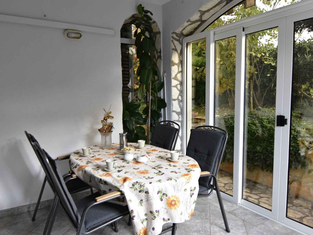 Ferienwohnung in Strandnähe mit Grillmöglichkeit.