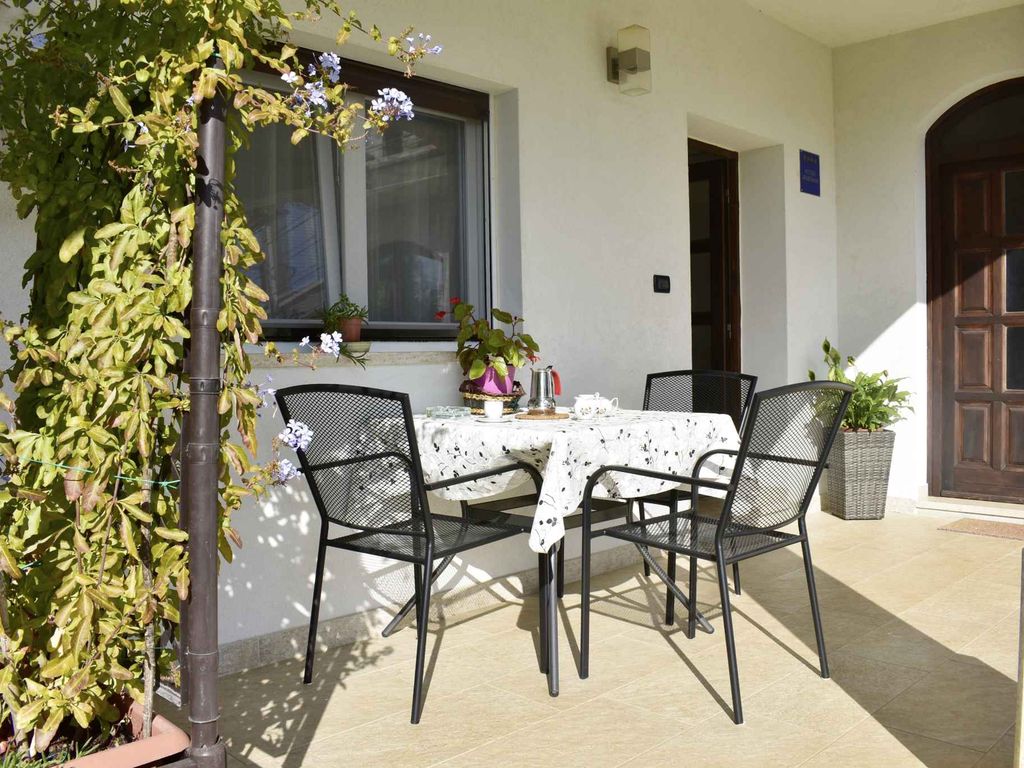 Ferienwohnung in ruhiger und sonniger Lage