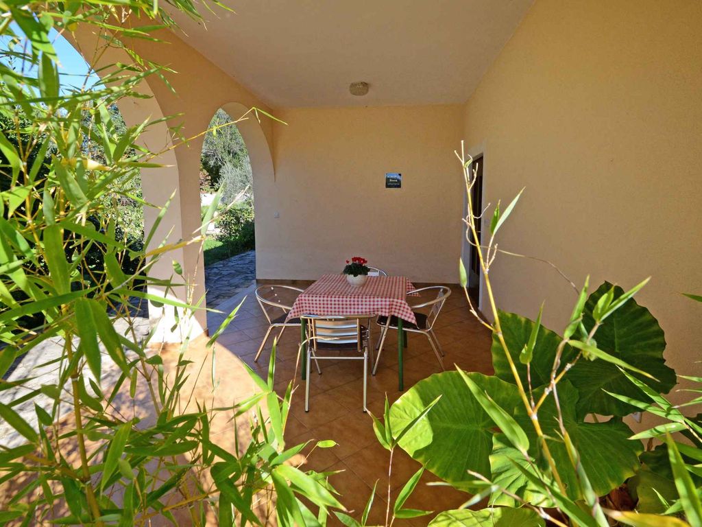 Ferienwohnung mit dem Pool