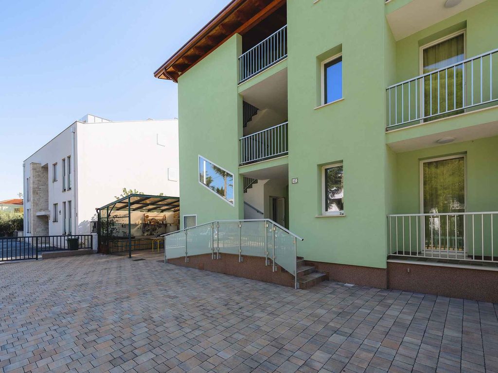 Ferienwohnung mit Internet und Klimaanlage in der Nähe des Meeres