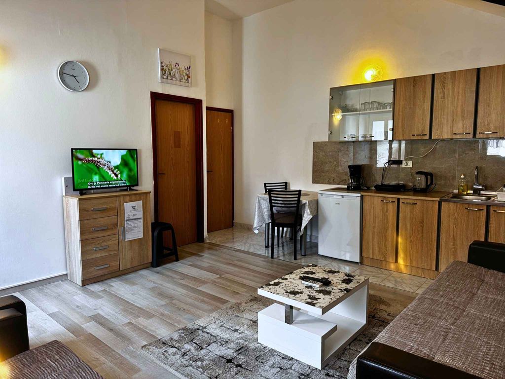 Ferienwohnung In der Nähe des Meeres, Cafés und Restaurants