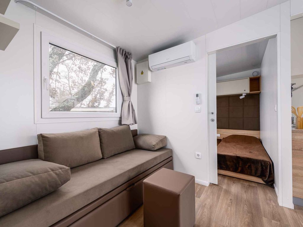 FerienHaus mit Terrasse und Klimaanlage