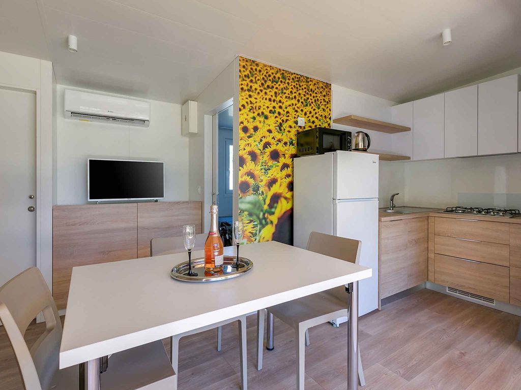 FerienHaus mit Terrasse und Klimaanlage