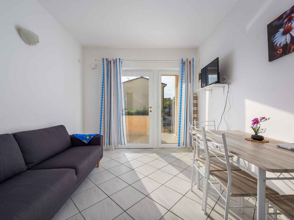 Ferienwohnung mit Klimaanlage in der Nähe des Meeres