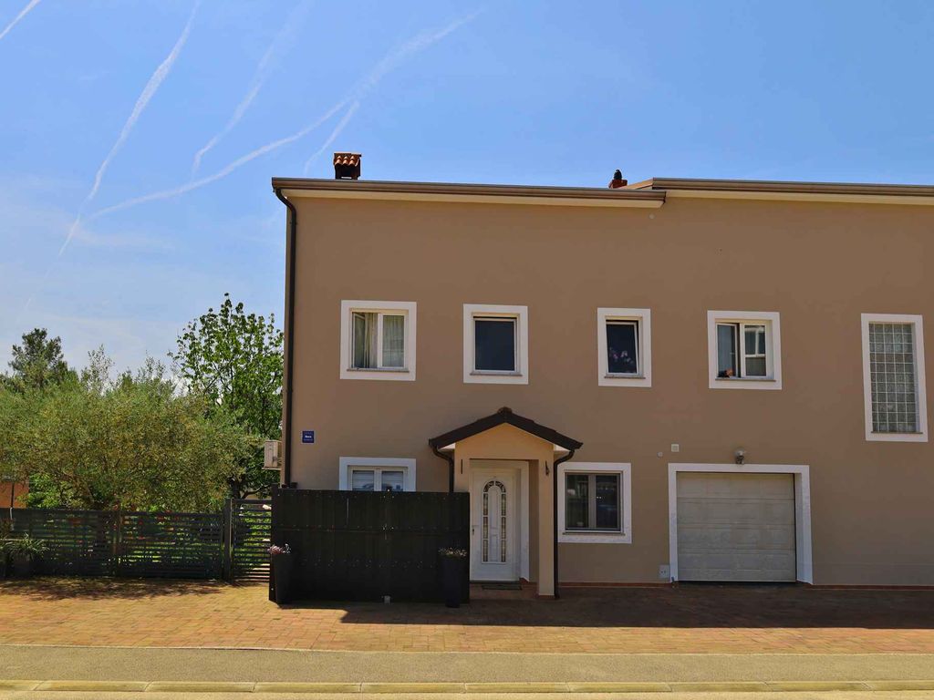 Ferienwohnung mit Internet, Klimaanlage, Terrasse in ruhiger Lage