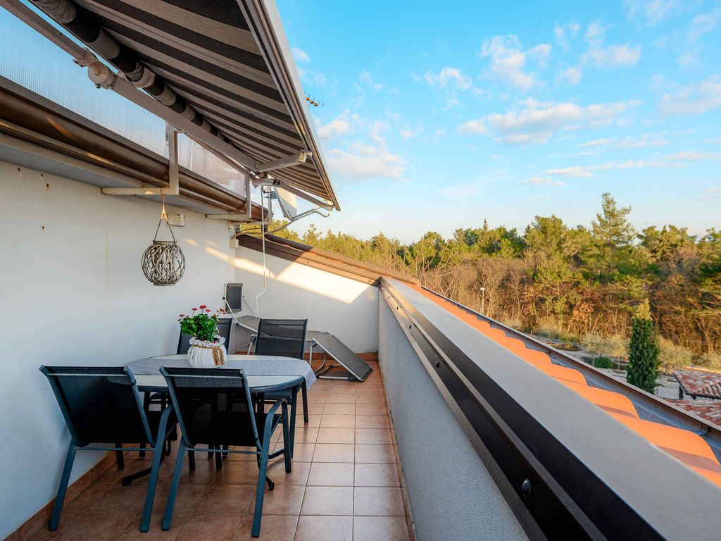Ferienwohnung mit Balkon und Klimaanlage