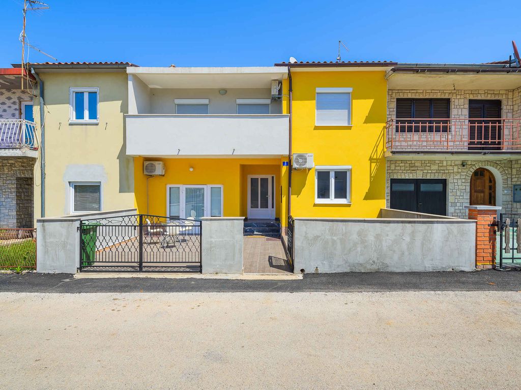 Ferienwohnung mit Klimaanlage und Internet