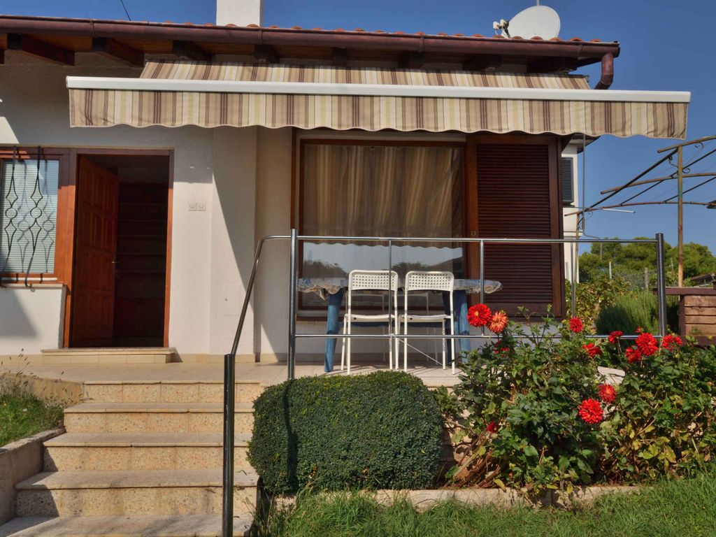 Ferienwohnung mit Klimaanlage und Terrasse in Umag