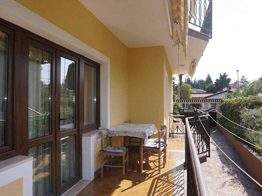 Ferienwohnung mit sonnigem Balkon