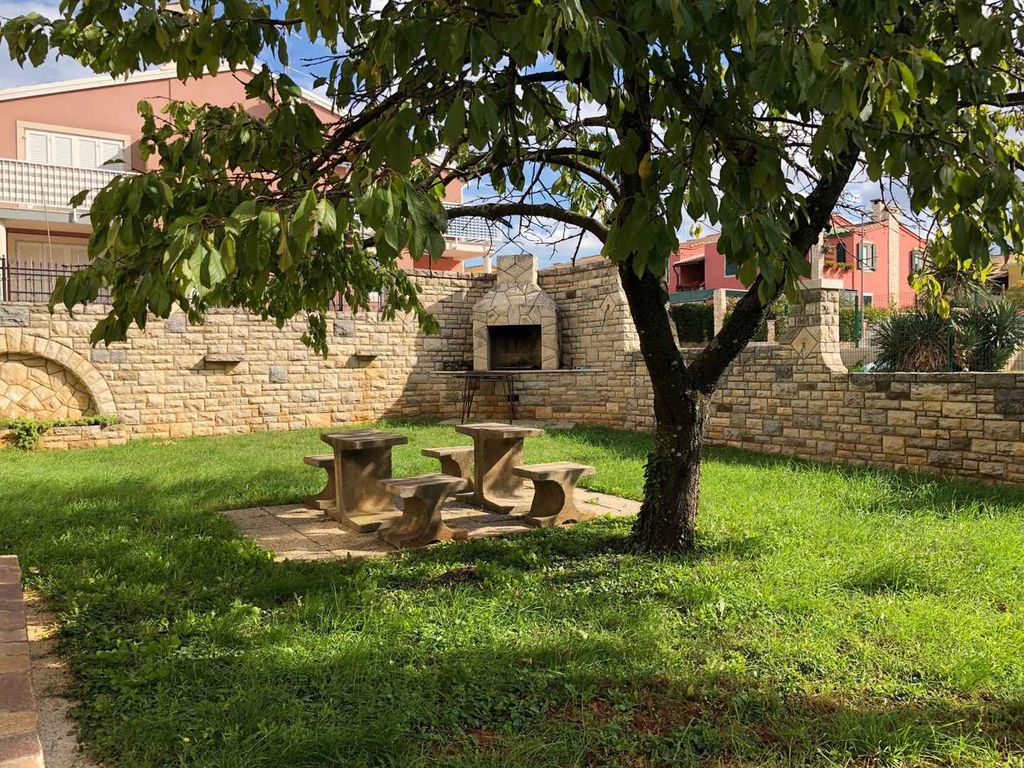 Ferienwohnung mit Balkon und WLAN