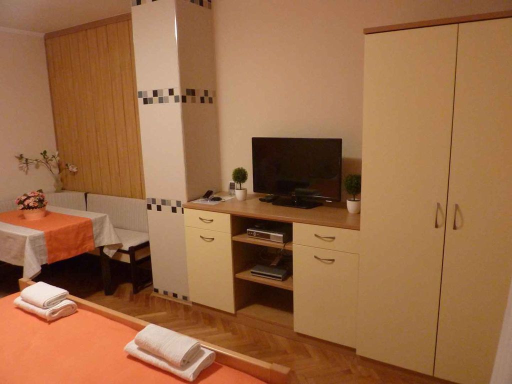 Studio mit Klimaanlage