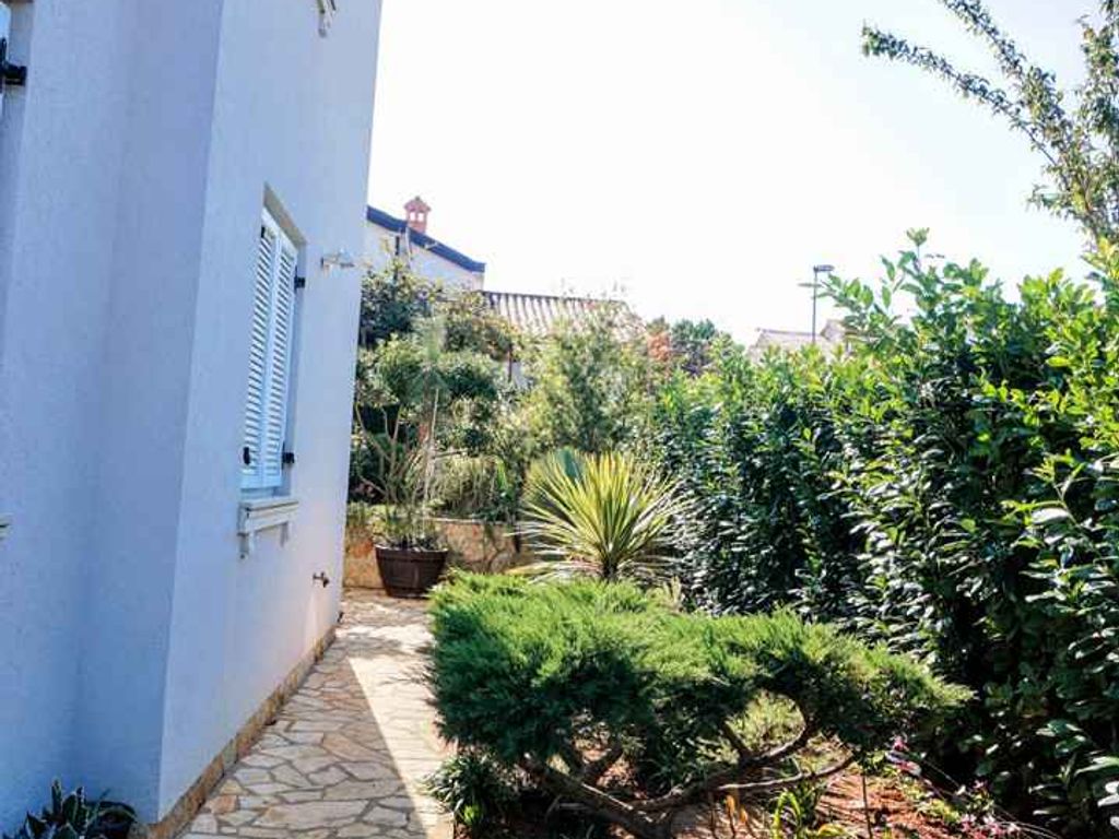 Ferienwohnung mit möblierter Terrasse und WLAN