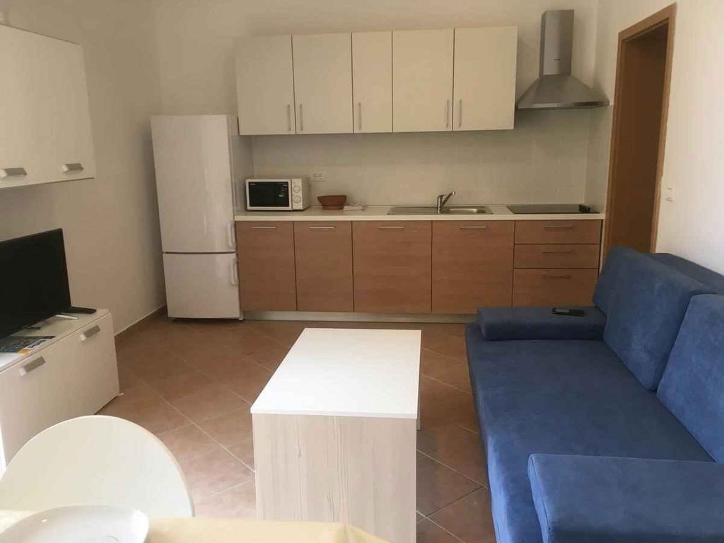 Ferienwohnung mit Balkon und Klimaanlage