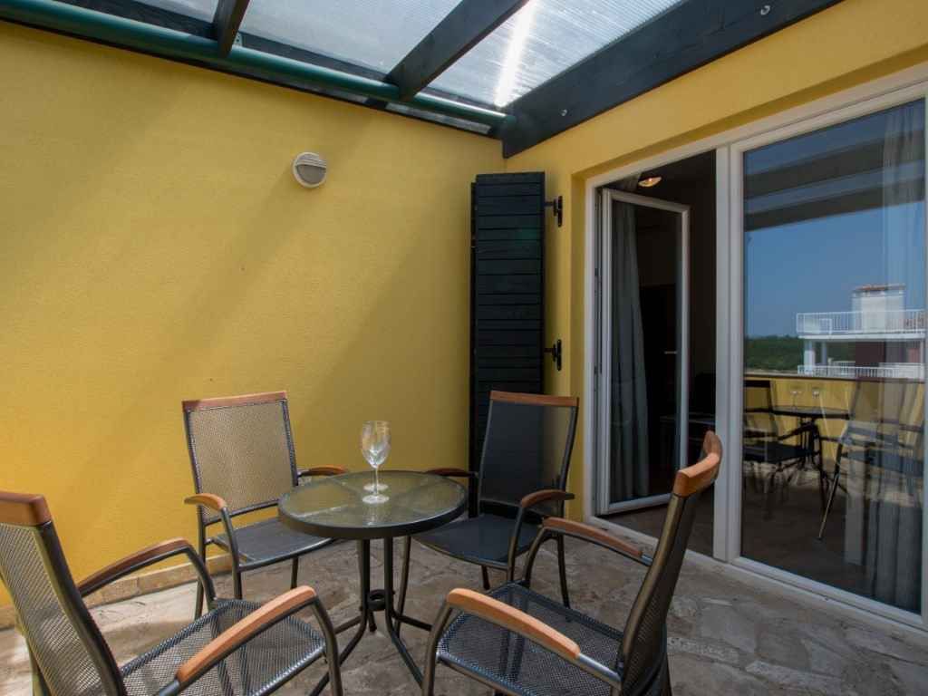 Ferienwohnung mit Balkon und Klimaanlage