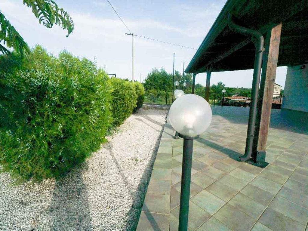 Ferienwohnung mit großer Terrasse