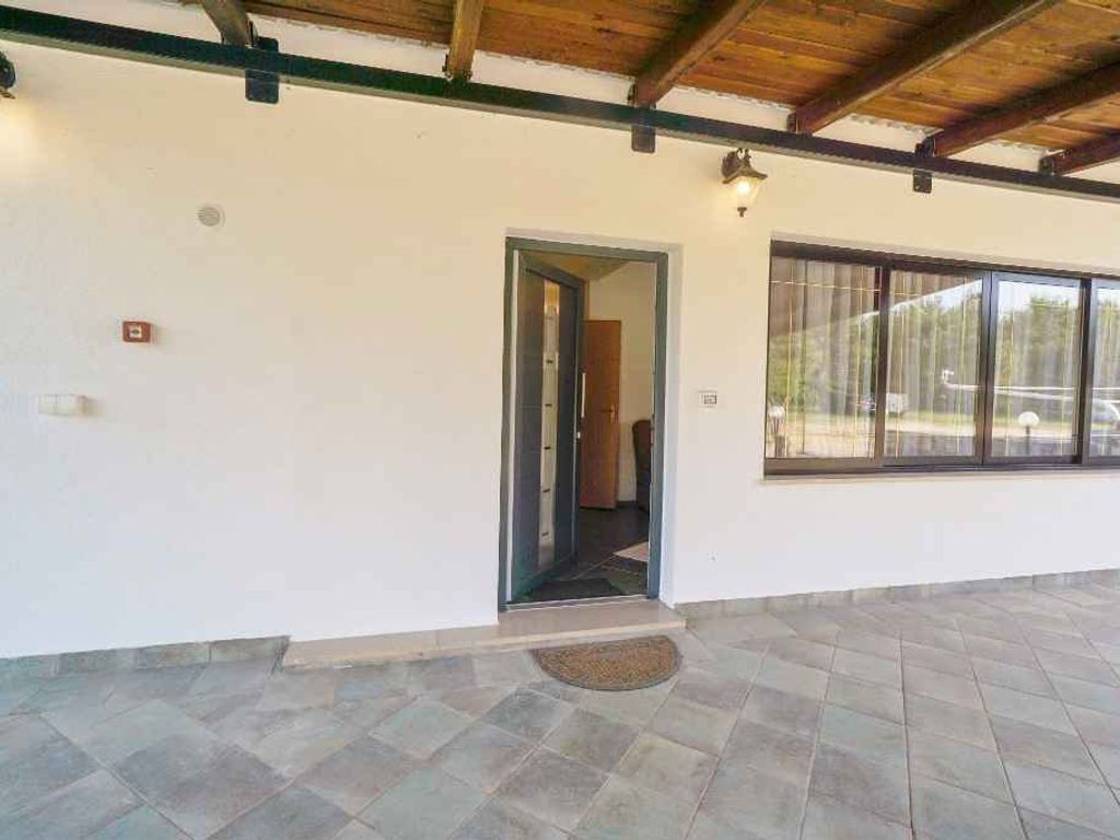 Ferienwohnung mit großer Terrasse