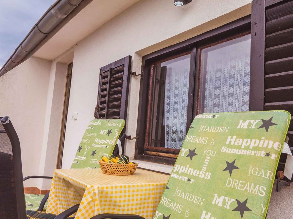 Ferienwohnung mit Garten und Grill zur gemeinsamen Nutzung