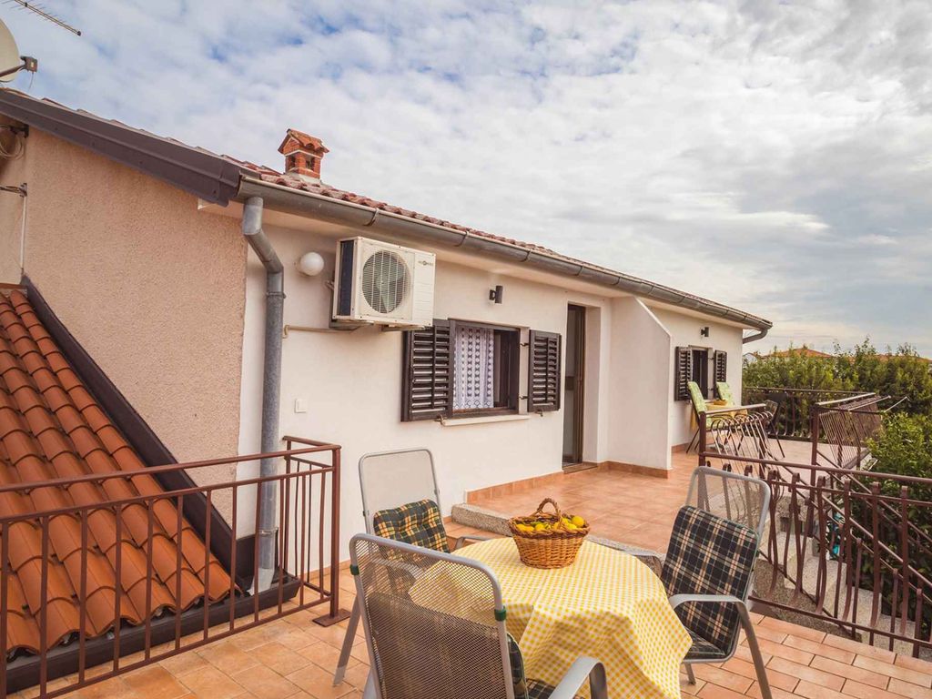 Ferienwohnung mit Garten und Grill zur gemeinsamen Nutzung