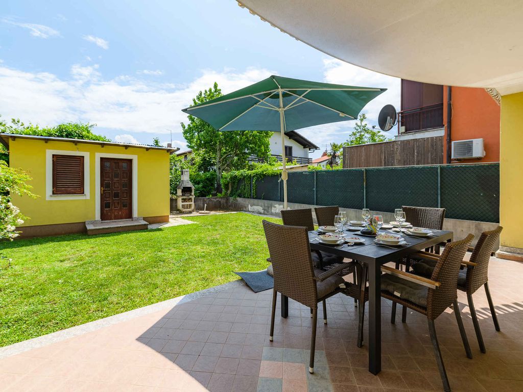 Ferienwohnung Apartment mit Klimaanlage