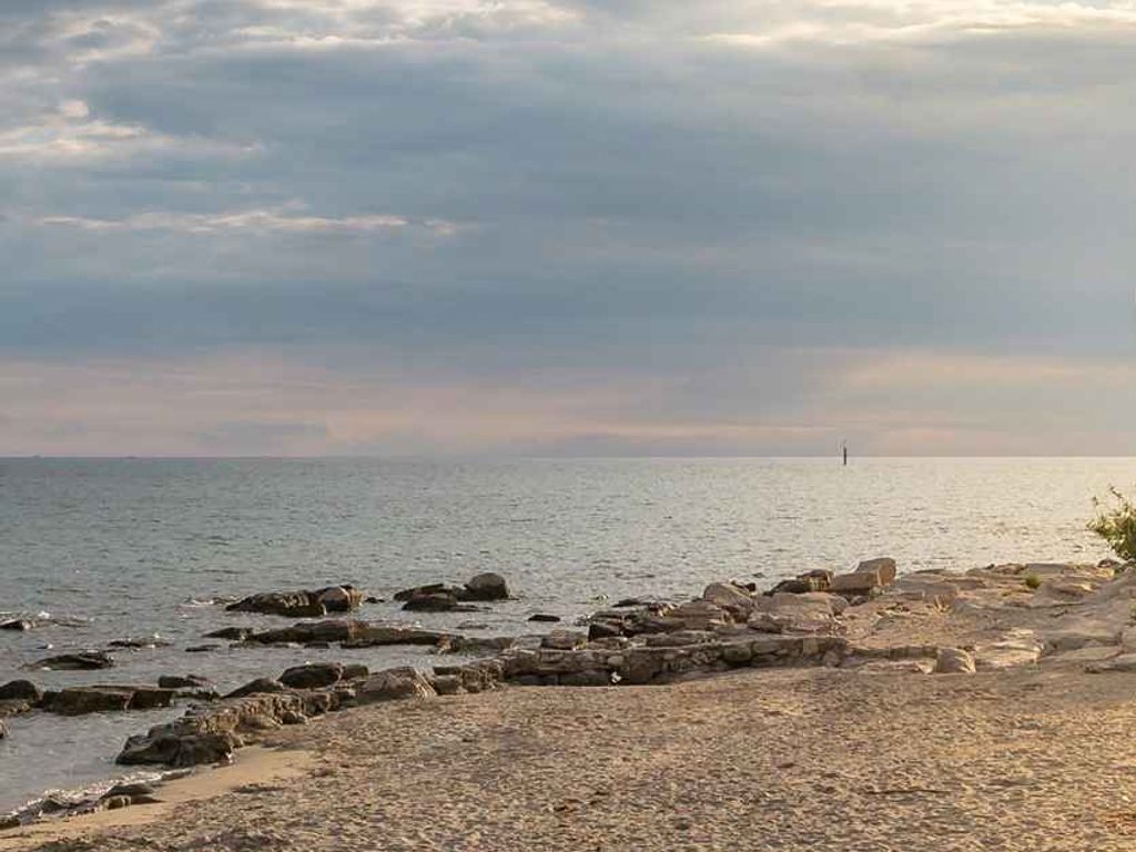 Ferienwohnung mit Klimaanlage und Blick auf das Meer