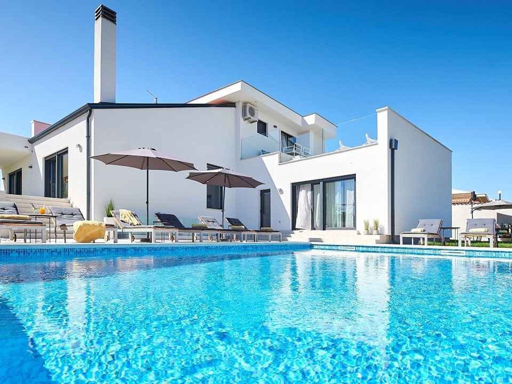Villa mit Pool